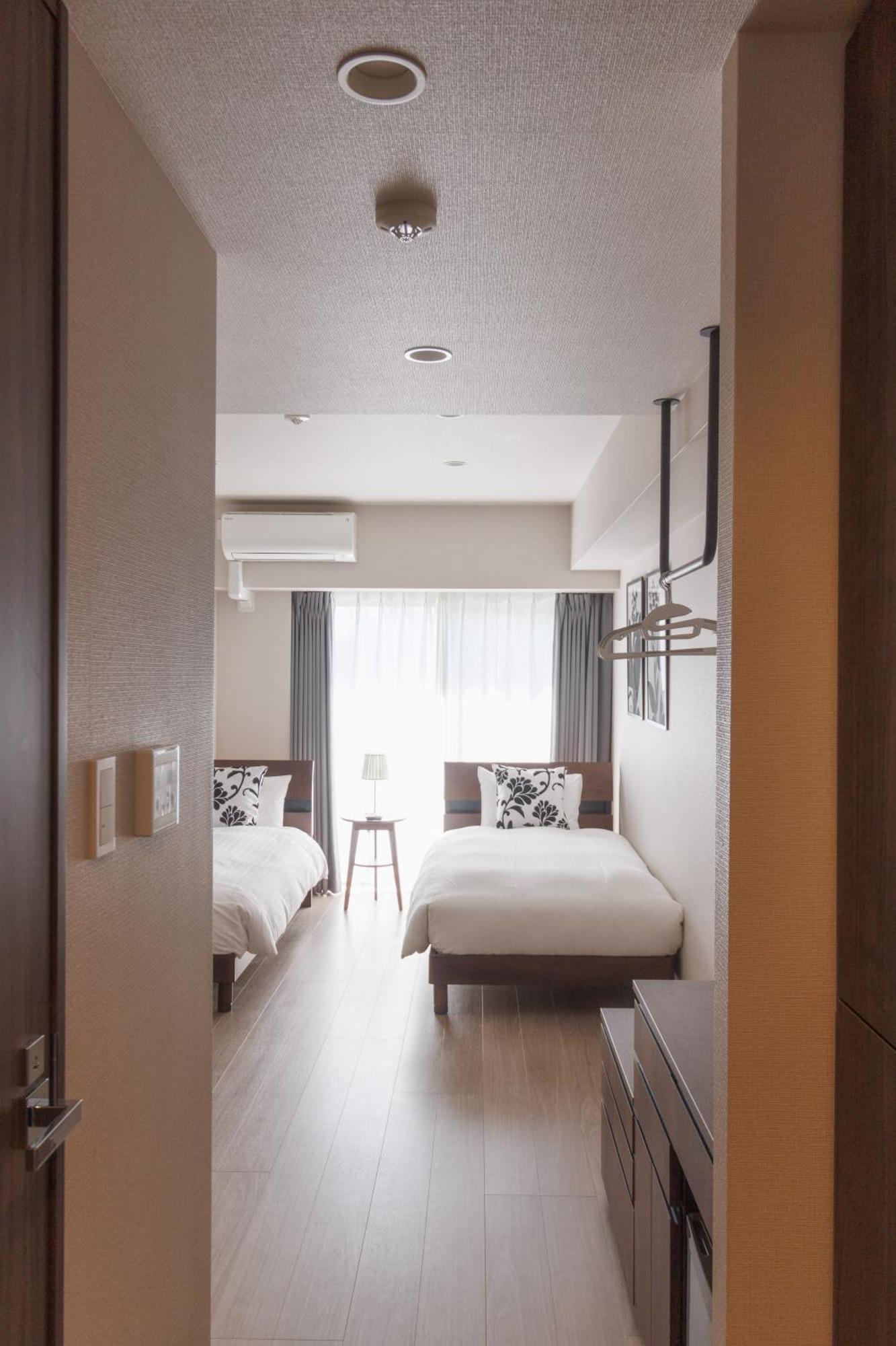 Lang Hotel亀戸 #亀戸駅徒歩4分 #ハロウィン #紅葉 #カメイドクロック近い #全館wifi #チェックアウトのみ清掃あり #清掃料込み #Netflixキット見放題 #アイロン貸出 #総武線 #ディズニー #サービスアパートメント #秋葉原附近酒店 Токио Екстериор снимка